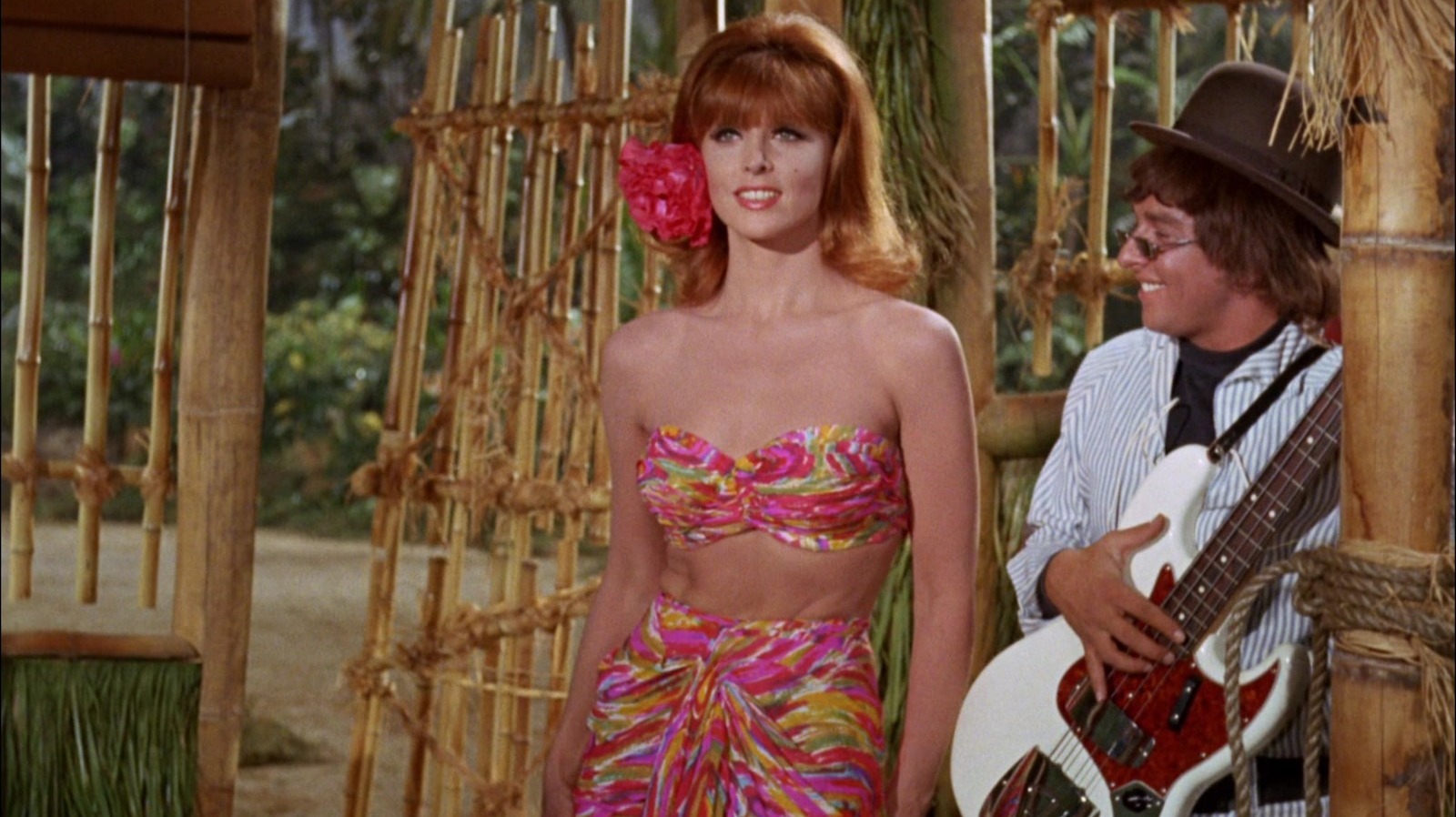 A estrela da Ilha de Gilligan, Tina Louise, mentiu sobre seu papel antes das filmagens