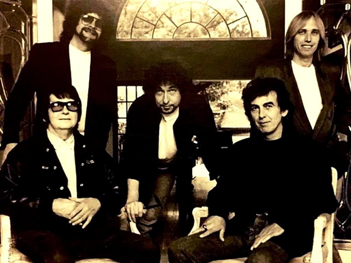 A música "boba" do Traveling Wilburys de 1991 só queria ser uma piada