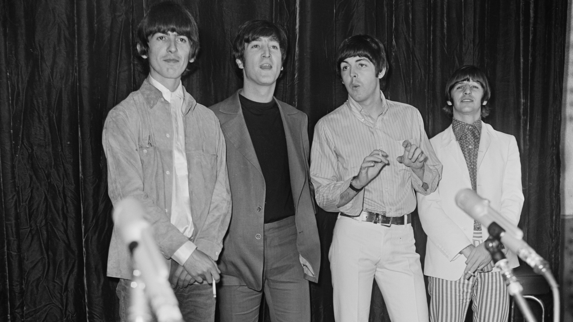 A resposta divisiva a este álbum dos Beatles encapsula perfeitamente as personalidades de todos os quatro membros (e de George Martin também)