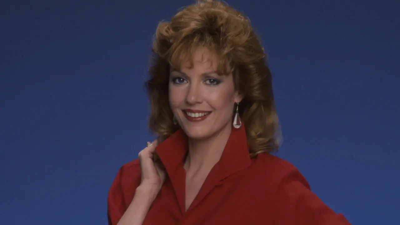 Anne Schedeen, atriz que interpretou a mãe na comédia de sucesso 'ALF', morre aos 77 anos