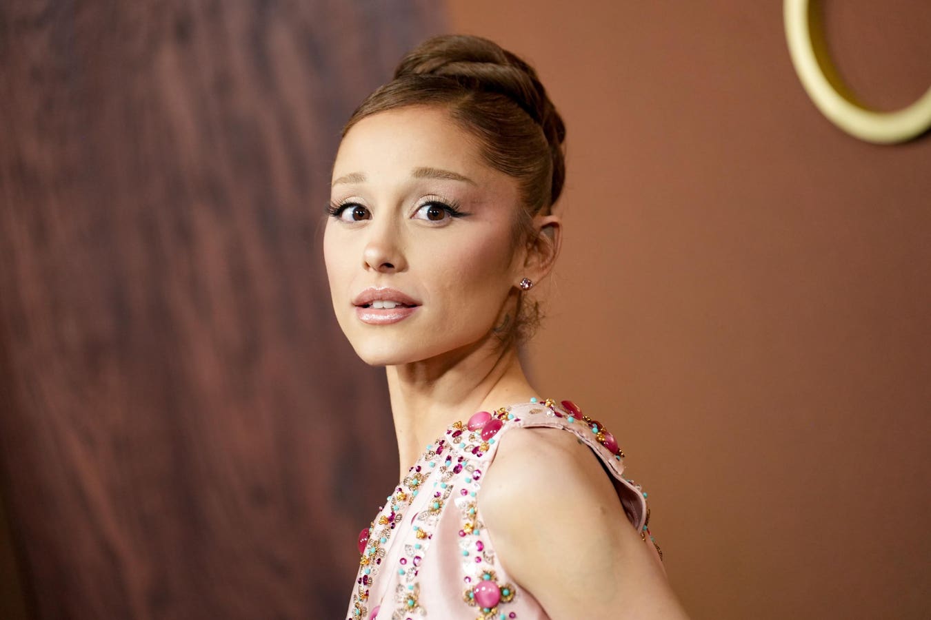 Ariana Grande Passes Olivia Rodrigo’s Global Record