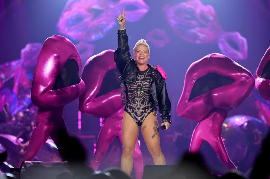 Artistas e apresentadores do Tony Awards 2026