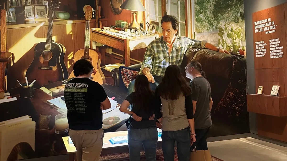 Bruce Springsteen Center abre em Monmouth U com ingressos esgotados