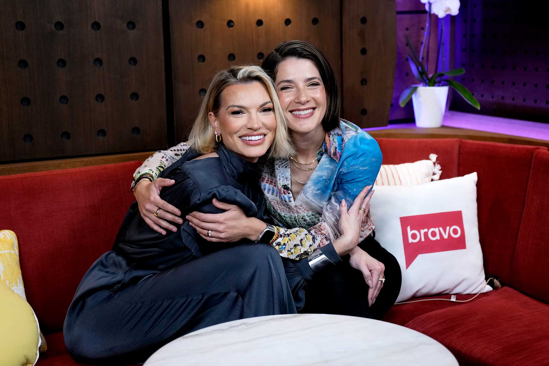 Bravo Logo