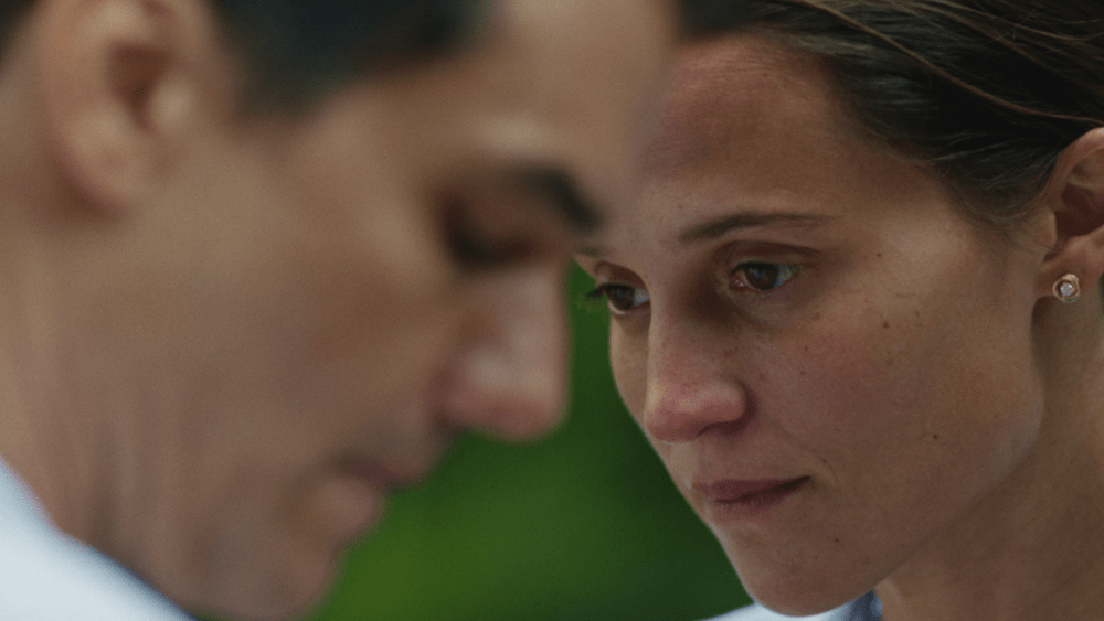 Crítica de 'O último dia': Alicia Vikander é outra Sra. Dalloway moderna