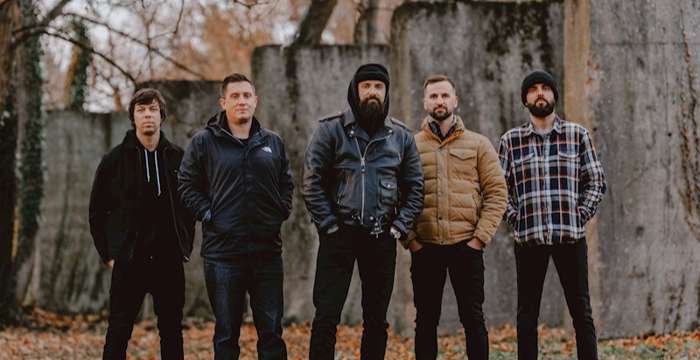 Crítica do álbum 'Season of Surrender' de AUGUST BURNS RED