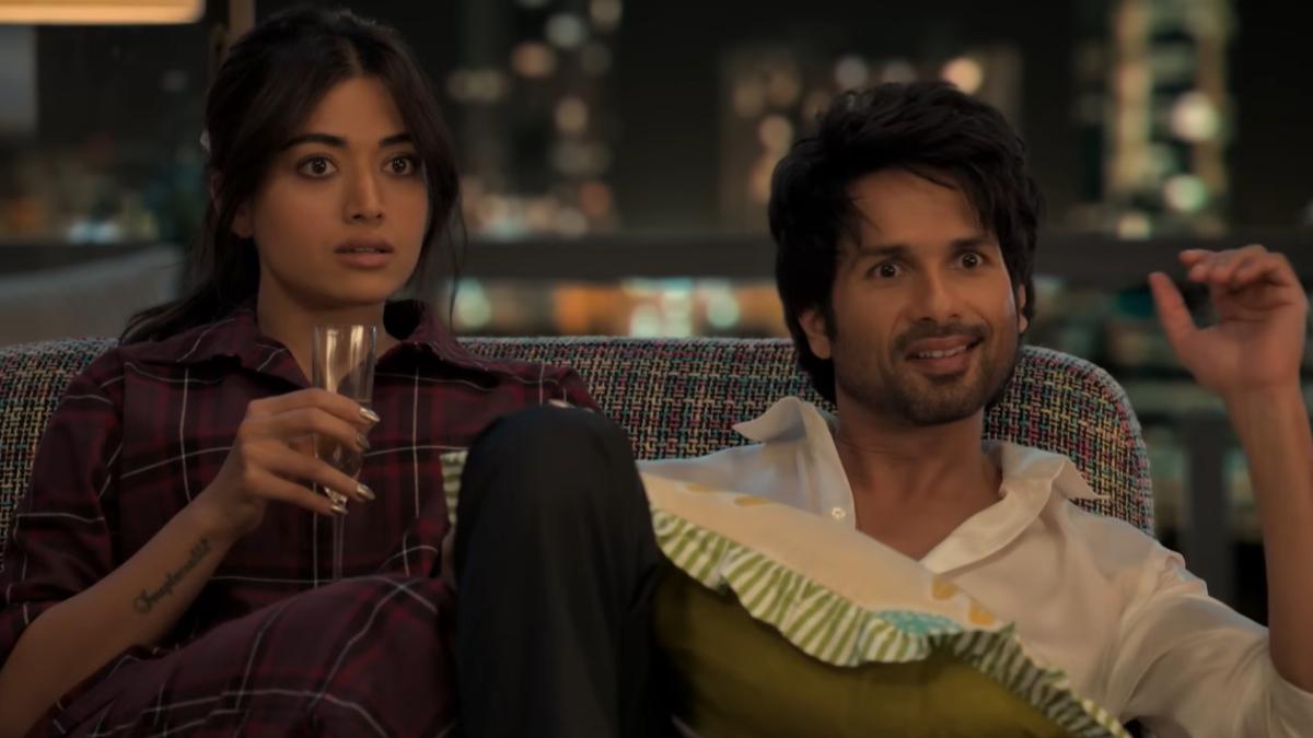 Crítica do filme 'Cocktail 2': Homi Adajânia e Luv Ranjan preparam uma mistura sem sabor