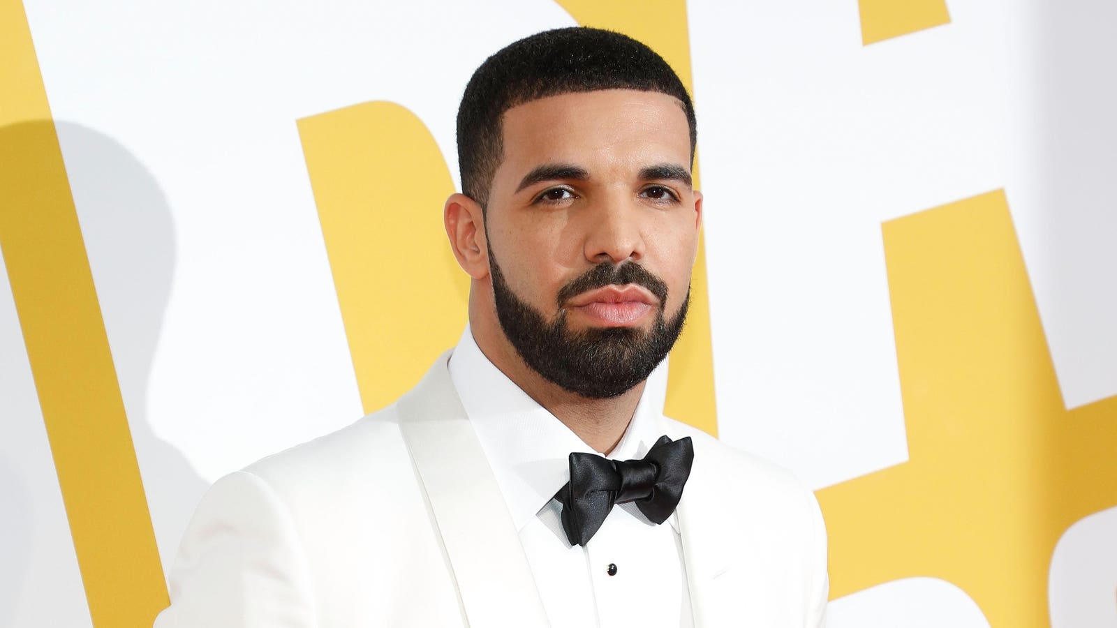 Drake ultrapassa BTS e Noah Kahan para um recorde de 2026
