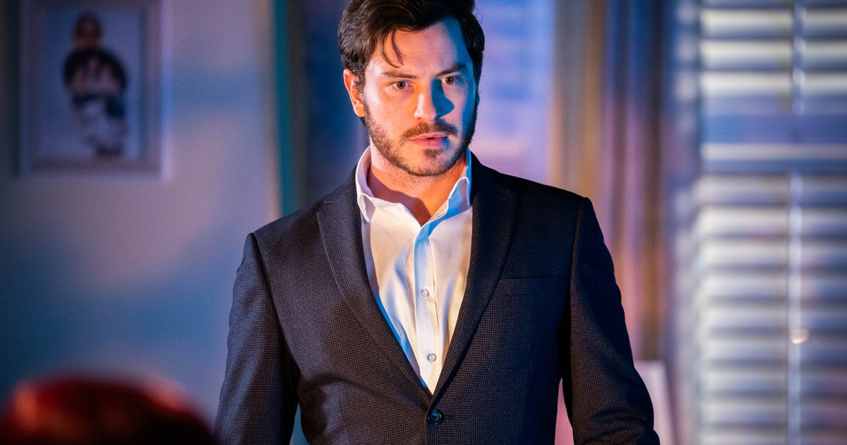 Estrela de EastEnders provoca mudanças para o serial killer Gray Atkins após a prisão