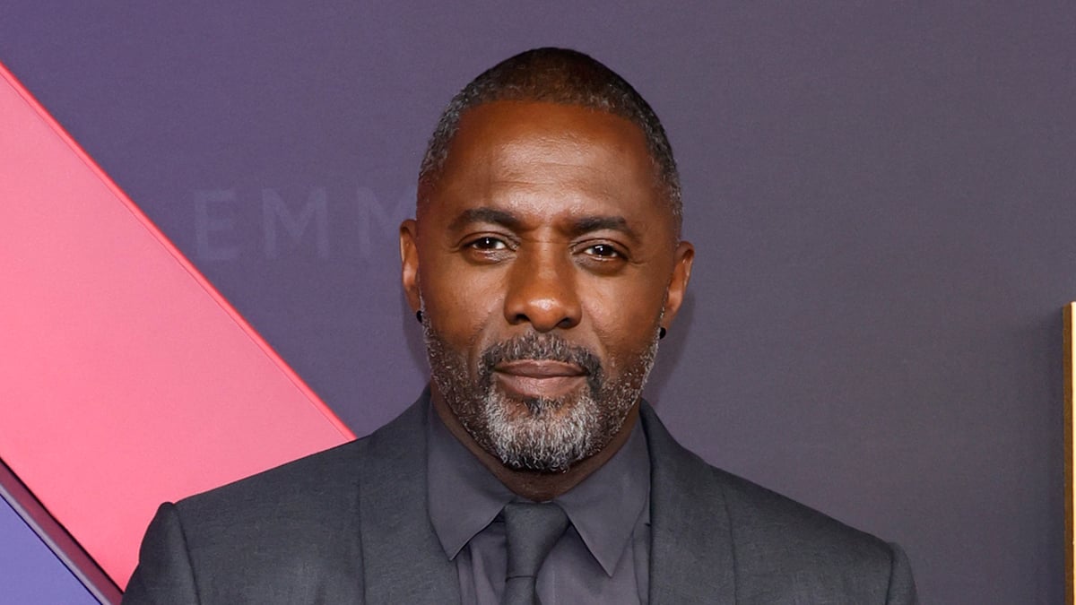 Idris Elba aborda rumores de James Bond e diz 'Não vamos tentar e fazer com que acorde' - Just Jared - Notícias e fofocas de celebridades