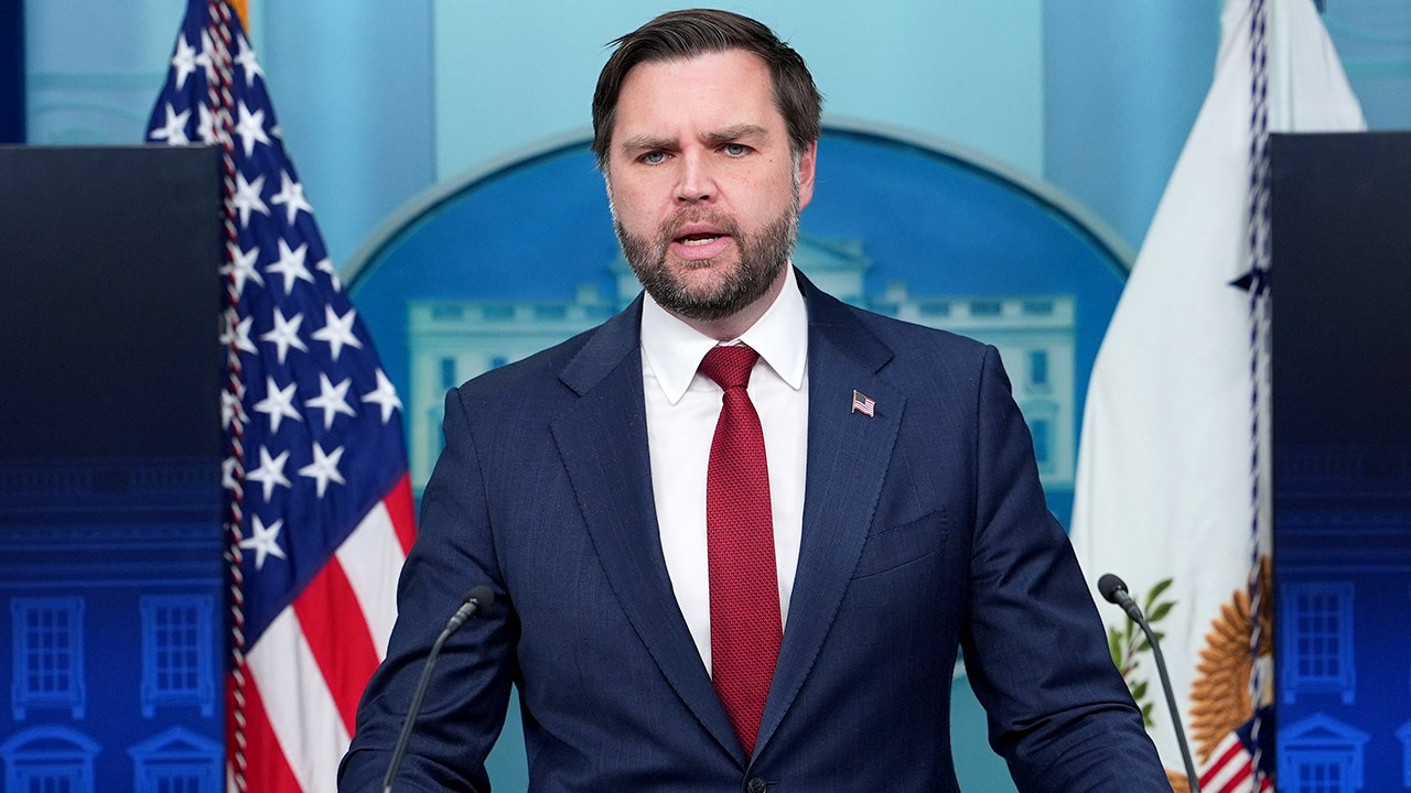 JD Vance se juntará a 'The View' apesar de anos de críticas dos anfitriões