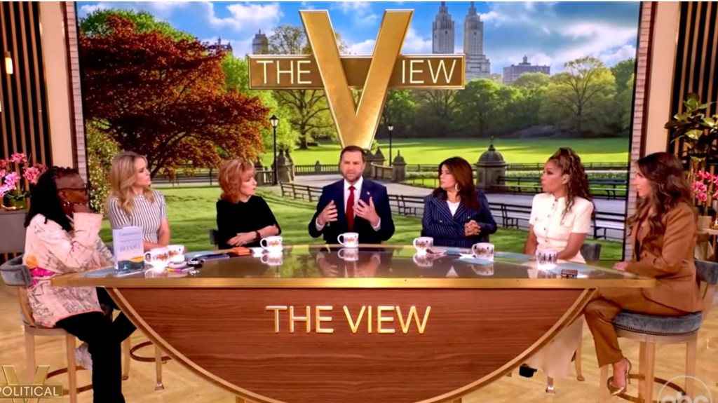 JD Vance tenta limpar Trump no primeiro convidado em ‘The View’