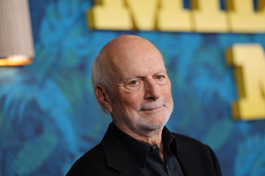 James Burrows Dead: lendário diretor de comédia de TV e cocriador de 'Cheers'