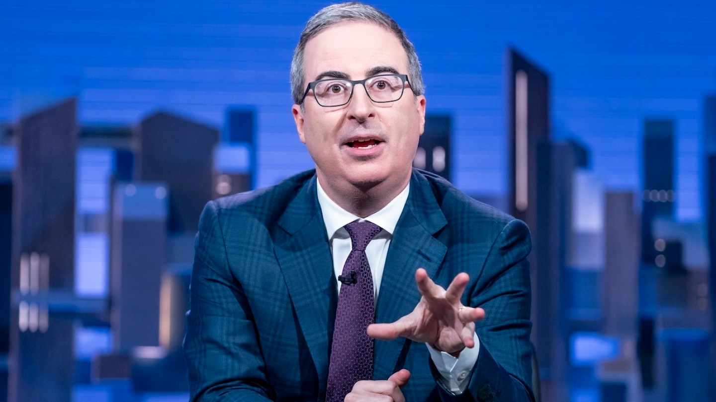 John Oliver estreia anúncio da FYC de Gana para 'Last Week Tonight'
