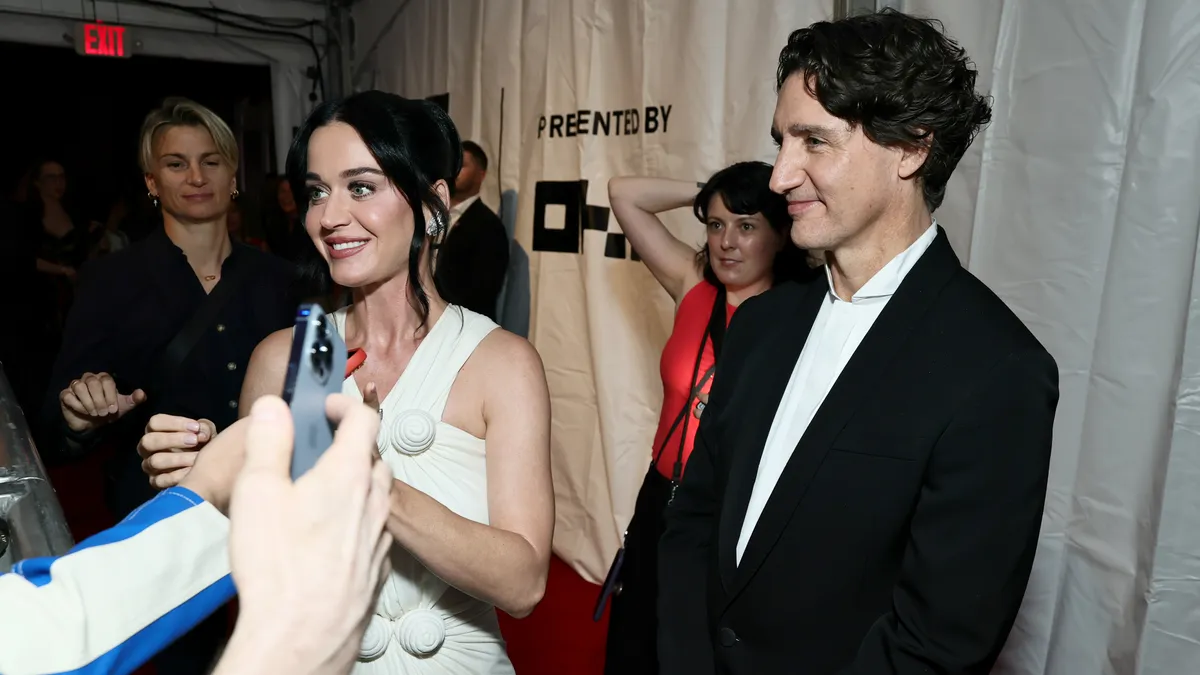 Katy Perry e Justin Trudeau se manifestam ao admitir que está “muito apaixonado”
