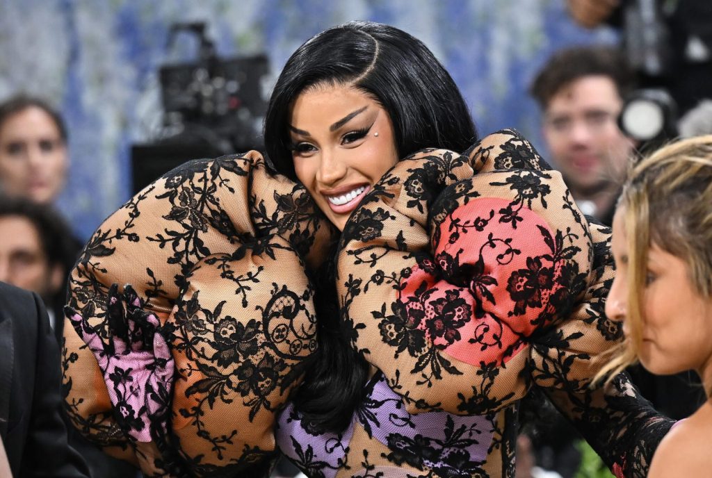 Lista de artistas do BET Awards 2026: Cardi B, Doechii e mais
