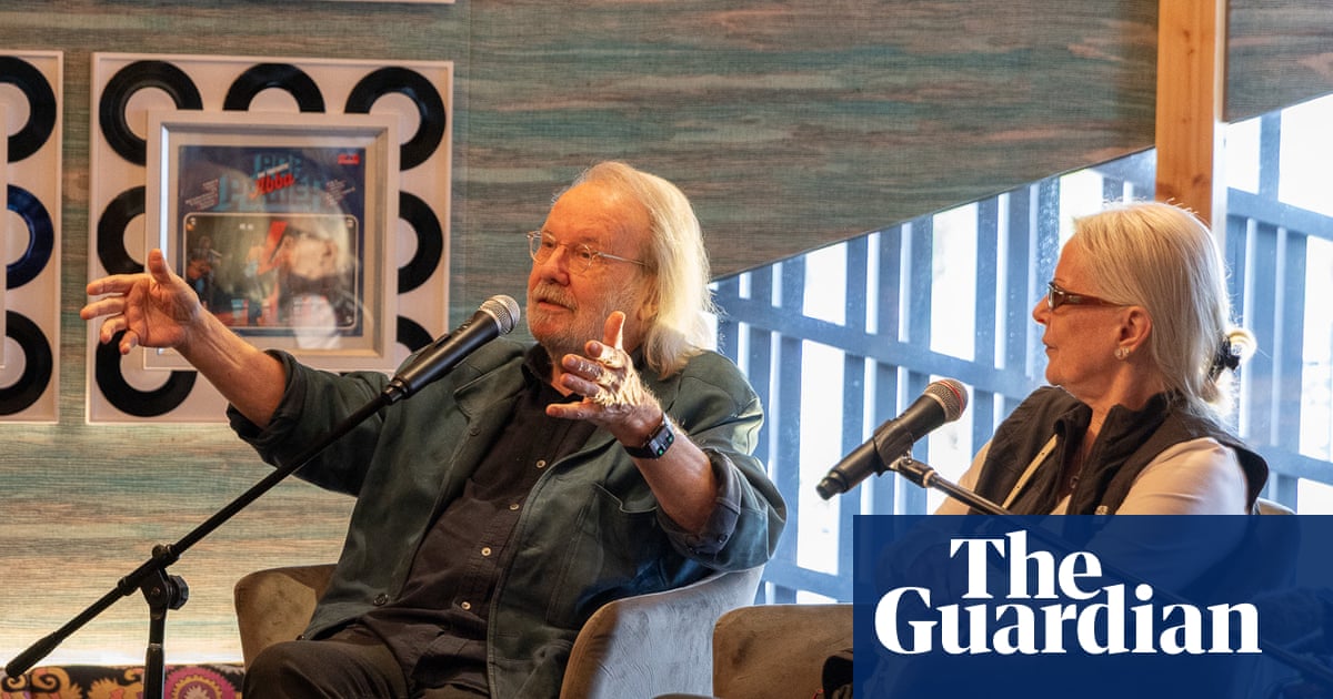 Membros originais do Abba comemoram expansão do programa educacional de Londres | Aba