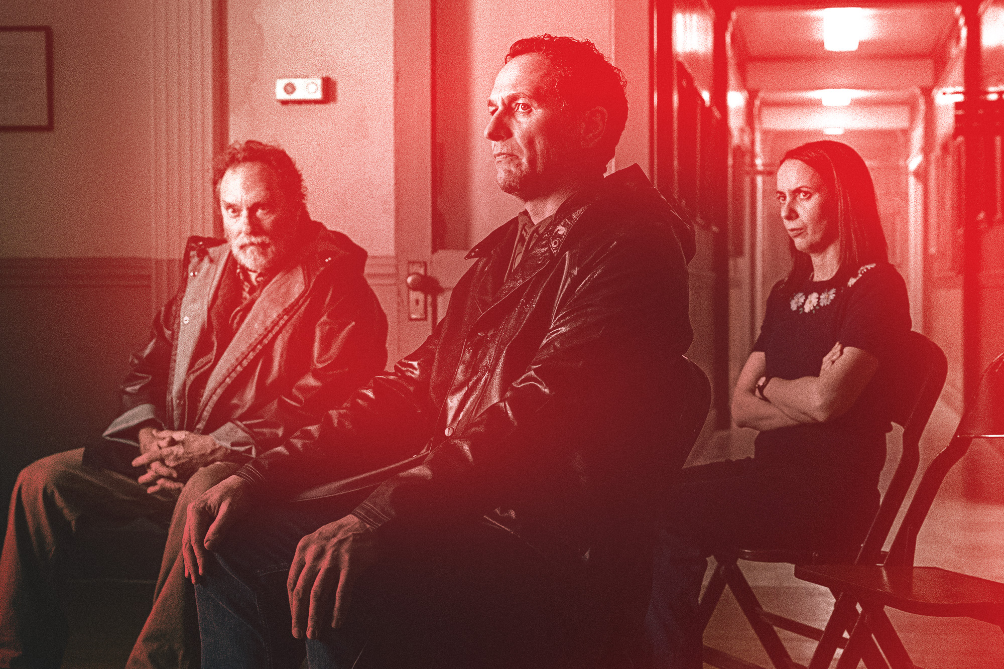 O personagem de 'Widow's Bay' de Matthew Rhys é 'mais corajoso do que você pensa'