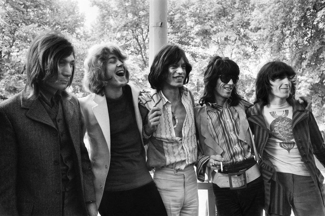 O recorde compartilhado dos Rolling Stones e do Fleetwood Mac nas paradas foi superado