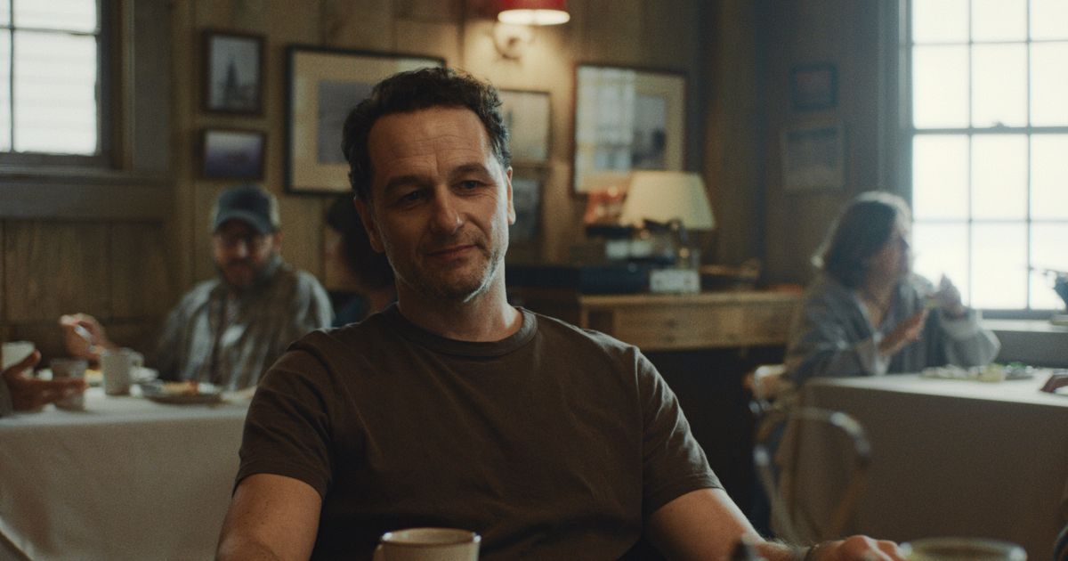 Recapitulação de 'Widow's Bay', Episódio 8: 'Sua bagagem'