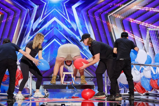 Recapitulação do episódio 2 da 21ª temporada do America's Got Talent: 2 Golden Buzzers