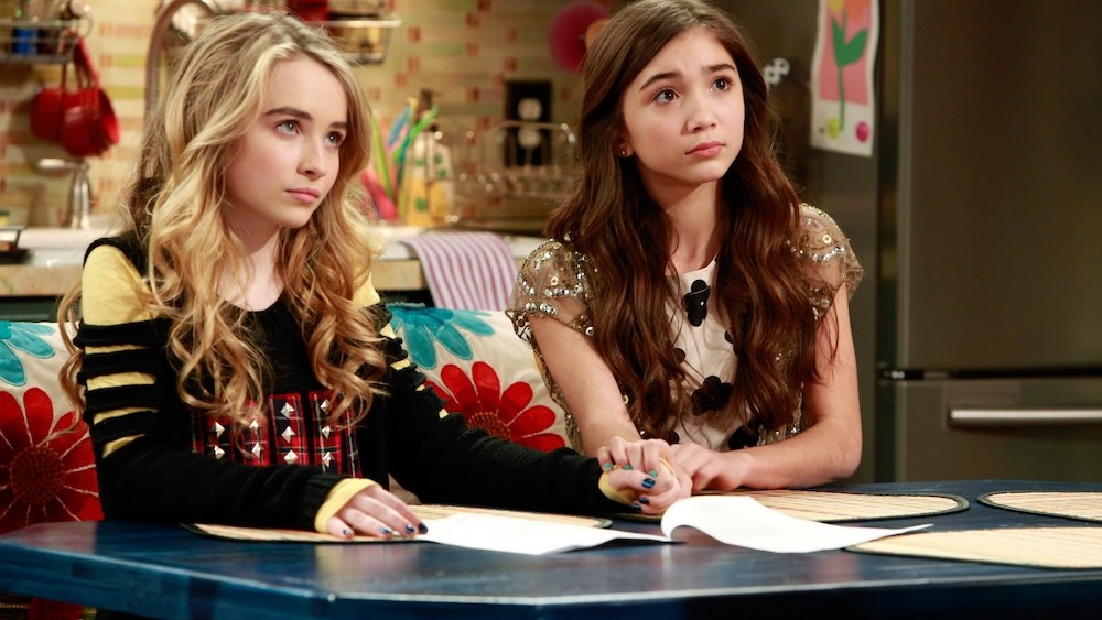 Sabrina Carpenter e Rowan Blanchard choraram na leitura da mesa de 'Girl Meets World'