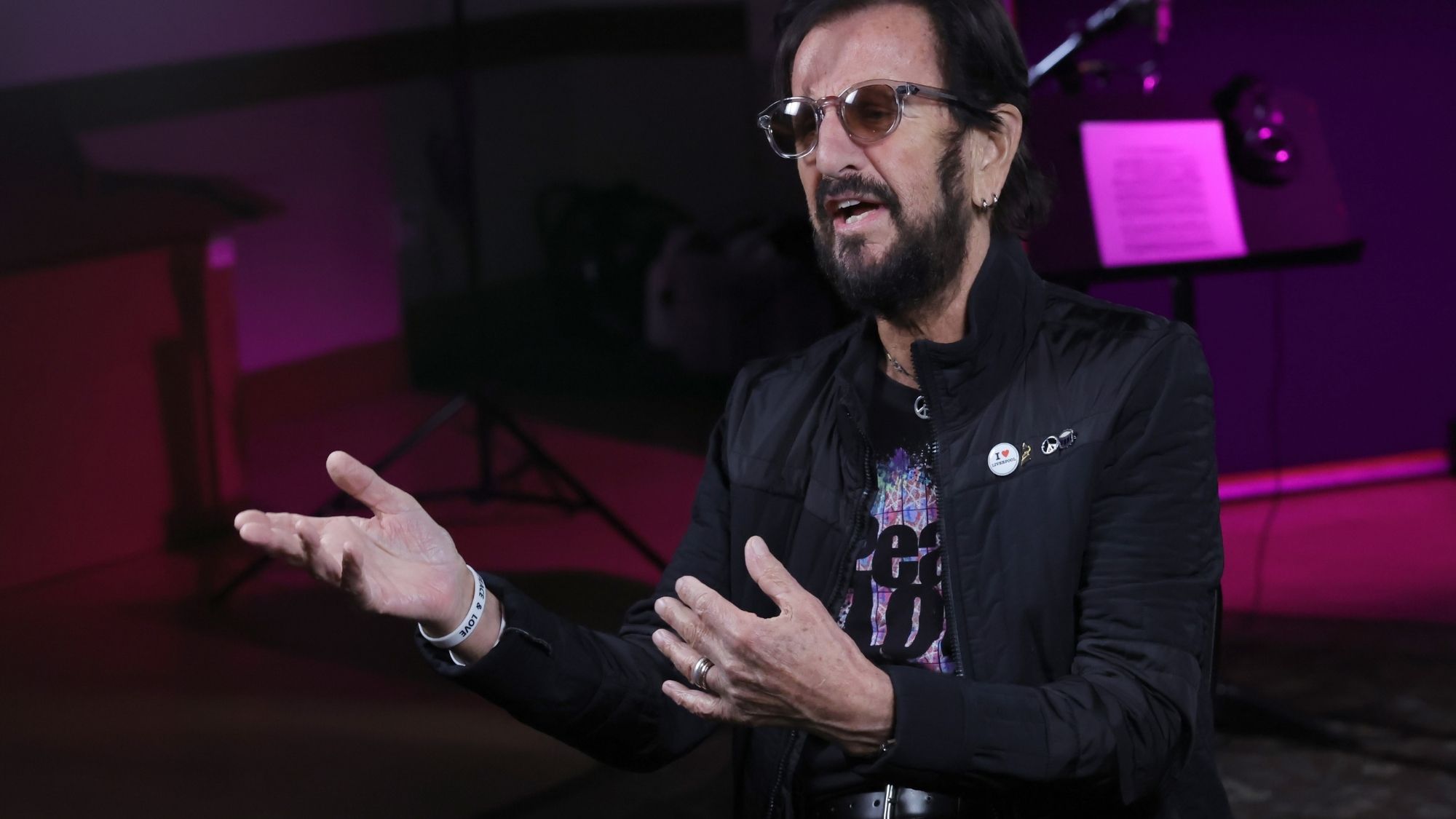 Sem esse homem, os Beatles teriam “desaparecido”, segundo Ringo Starr
