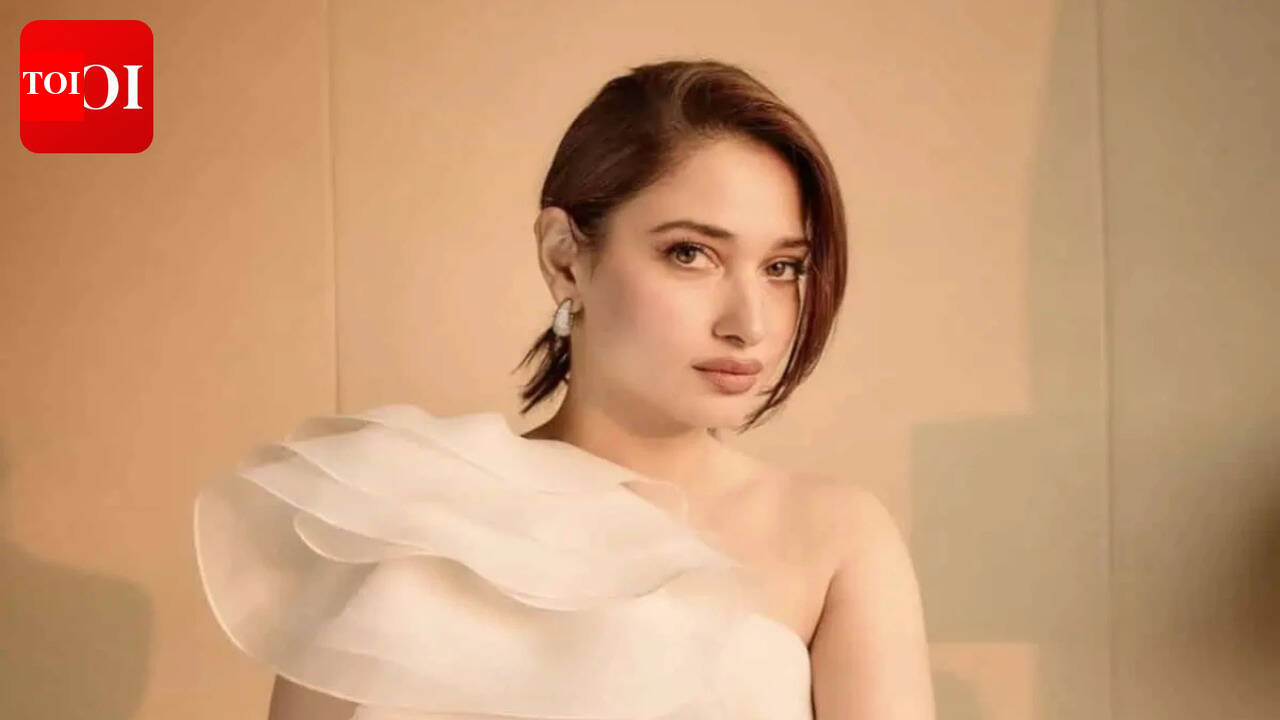 Tamannah Bhatia fala sobre o 'olhar' patriarcal no sul em meio à briga 'Peddi' de Janhvi Kapoor, revela por que ela não chama seus números de dança de 'canções de item': 'Não é muito elogioso' |