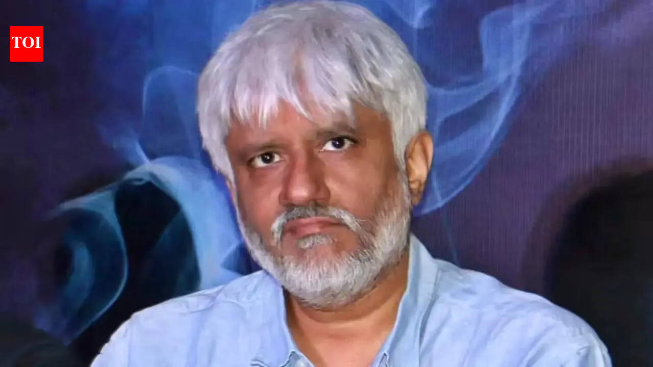Vikram Bhatt diz que quase morreu ao se lembrar dos 70 dias que passou na prisão em um caso de fraude de Rs 30 milhões, revela que Mithun Chakraborty, Sanjay Dutt e Ajay Devgn ligaram para ele | Notícias de filmes em hindi