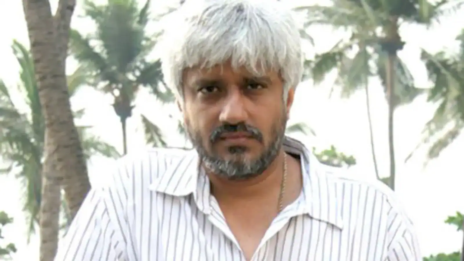 Vikram Bhatt relembra ter passado 70 dias na prisão: ‘Quase morri lá’